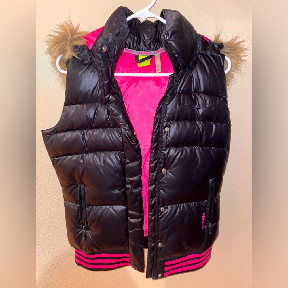 Adidas Black Puff Vest with Faux Fur Hood Pink Lined Pockets Size Medium